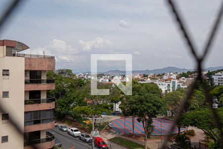 Apartamento à venda com 220m², 5 quartos e 3 vagasCobertura - Vista da sala 3