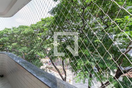 Apartamento à venda com 220m², 5 quartos e 3 vagasVaranda da suíte 1