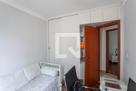 Apartamento à venda com 220m², 5 quartos e 3 vagasQuarto 1