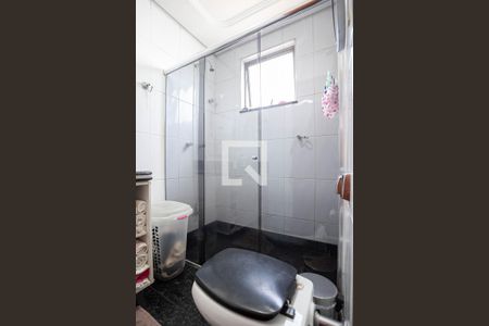 Apartamento à venda com 220m², 5 quartos e 3 vagasBanheiro da suíte 1