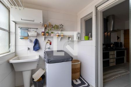 Apartamento à venda com 127m², 3 quartos e 1 vaga Apartamento à venda com 127m², 3 quartos e 1 vagaÁrea de serviço