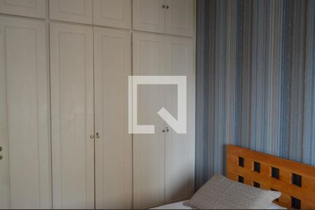 Apartamento à venda com 72m², 3 quartos e 1 vagaQuarto 2