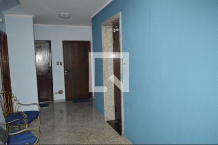 Apartamento à venda com 72m², 3 quartos e 1 vagaHall