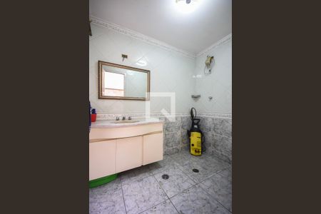 Casa à venda com 519m², 4 quartos e 4 vagas Casa à venda com 519m², 4 quartos e 4 vagasLavabo 3