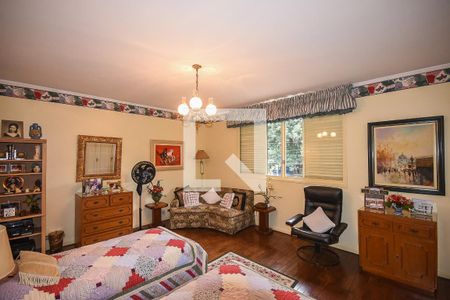 Casa à venda com 519m², 4 quartos e 4 vagas Casa à venda com 519m², 4 quartos e 4 vagasSuíte 2