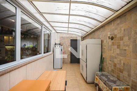 Casa à venda com 519m², 4 quartos e 4 vagas Casa à venda com 519m², 4 quartos e 4 vagasCozinha