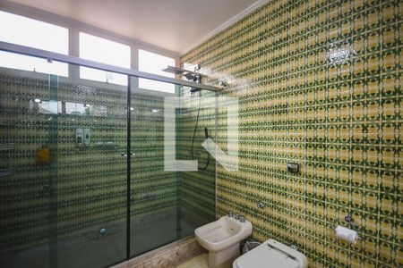 Casa à venda com 519m², 4 quartos e 4 vagas Casa à venda com 519m², 4 quartos e 4 vagasBanheiro da Suíte 1