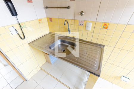 Apartamento à venda com 48m², 2 quartos e sem vaga Apartamento à venda com 48m², 2 quartos e sem vagaCozinha