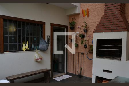 Casa à venda com 235m², 4 quartos e 2 vagasÁrea comum