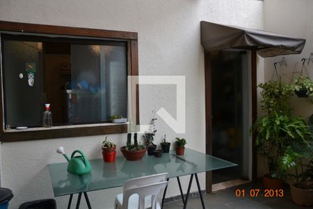 Casa à venda com 235m², 4 quartos e 2 vagasÁrea comum