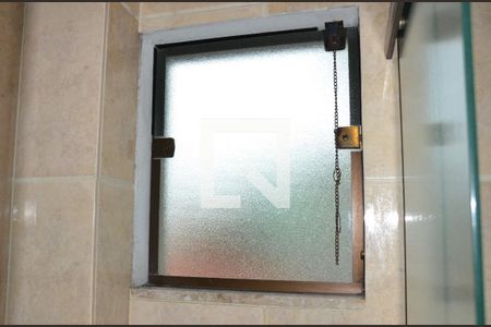 Casa à venda com 235m², 4 quartos e 2 vagasBanheiro