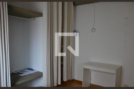 Casa à venda com 235m², 4 quartos e 2 vagasSuite 3