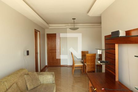 Sala de apartamento à venda com 3 quartos, 76m² em Lins de Vasconcelos, Rio de Janeiro