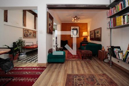 Sala de casa à venda com 4 quartos, 180m² em Pinheiros, São Paulo