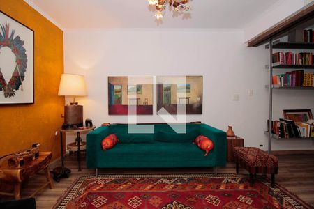 Sala de casa à venda com 4 quartos, 180m² em Pinheiros, São Paulo