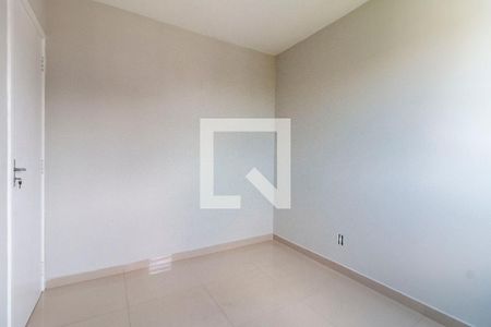 Quarto 2 de apartamento para alugar com 2 quartos, 41m² em Fazenda Aricanduva, São Paulo