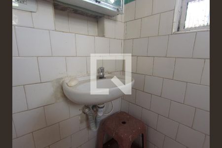 Casa à venda com 254m², 3 quartos e 3 vagasBanheiro 02 andar de cima ao lado do Quarto 03