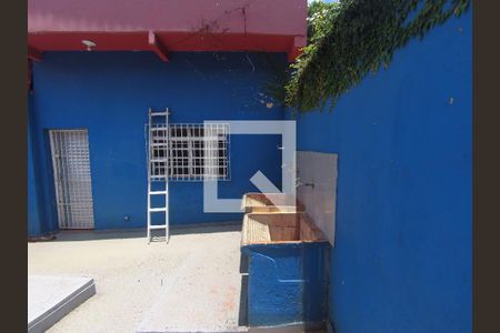 Casa à venda com 254m², 3 quartos e 3 vagasÁrea de Serviço