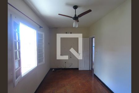 Casa à venda com 254m², 3 quartos e 3 vagasQuarto 03 andar de cima