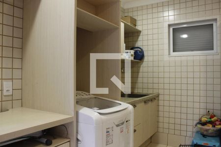 Casa de condomínio à venda com 1000m², 5 quartos e 6 vagasÁrea de Serviço