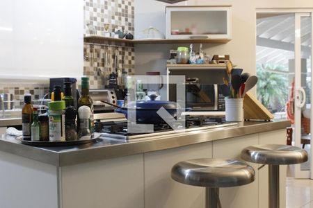 Casa de condomínio à venda com 1000m², 5 quartos e 6 vagasCozinha