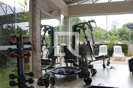 Casa de condomínio à venda com 1000m², 5 quartos e 6 vagasAcademia