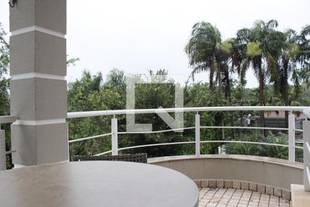 Casa de condomínio à venda com 1000m², 5 quartos e 6 vagasSacada da Suíte Master