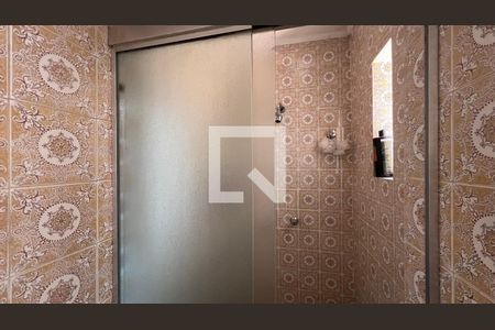 Casa à venda com 650m², 5 quartos e 6 vagas Casa à venda com 650m², 5 quartos e 6 vagasBanheiro da Suíte