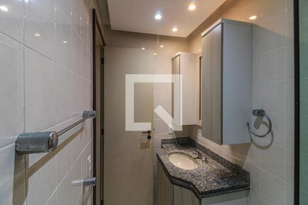 Apartamento à venda com 80m², 2 quartos e 2 vagasBanheiro Social