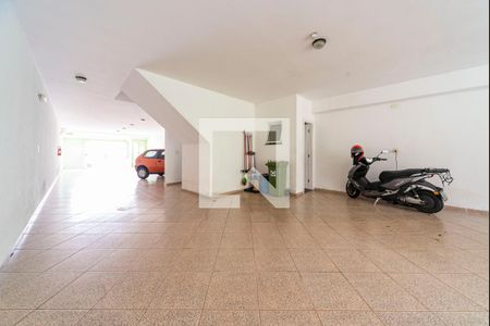 Apartamento à venda com 142m², 2 quartos e 2 vagas Apartamento à venda com 142m², 2 quartos e 2 vagasGaragem