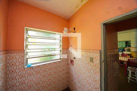 Casa à venda com 280m², 4 quartos e 2 vagas Casa à venda com 280m², 4 quartos e 2 vagasBanheiro 2