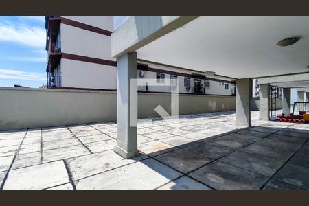 Apartamento à venda com 66m², 2 quartos e 1 vaga Apartamento à venda com 66m², 2 quartos e 1 vagaÁrea comum - Playground