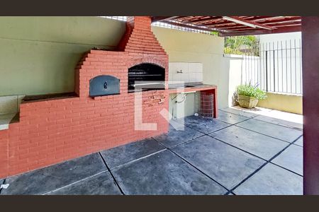 Apartamento à venda com 66m², 2 quartos e 1 vaga Apartamento à venda com 66m², 2 quartos e 1 vagaÁrea comum - Churrasqueira