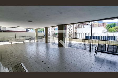 Apartamento à venda com 66m², 2 quartos e 1 vaga Apartamento à venda com 66m², 2 quartos e 1 vagaÁrea comum - Playground