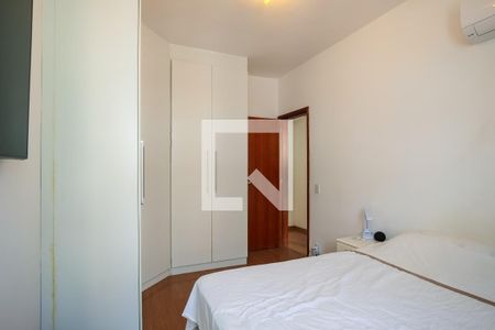 Apartamento à venda com 66m², 2 quartos e 1 vaga Apartamento à venda com 66m², 2 quartos e 1 vagaQuarto 1