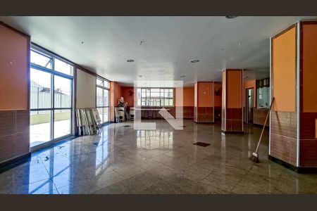 Apartamento à venda com 66m², 2 quartos e 1 vaga Apartamento à venda com 66m², 2 quartos e 1 vagaÁrea comum - Salão de festas
