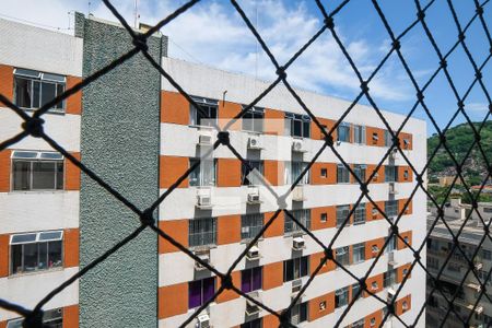 Apartamento à venda com 66m², 2 quartos e 1 vaga Apartamento à venda com 66m², 2 quartos e 1 vagaVista do Quarto 2