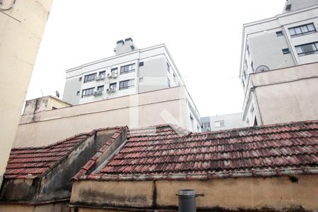 Apartamento à venda com 63m², 2 quartos e sem vagaCozinha + Área de Serviço Vista