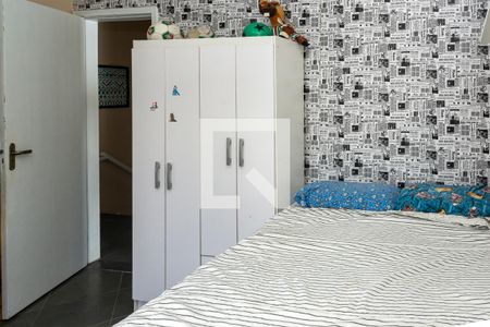 Casa à venda com 250m², 5 quartos e 3 vagasQuarto 4 - Armários