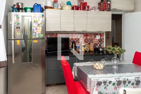 Casa à venda com 250m², 5 quartos e 3 vagasCopa-Cozinha