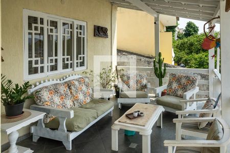 Casa à venda com 250m², 5 quartos e 3 vagasVaranda 1 andar