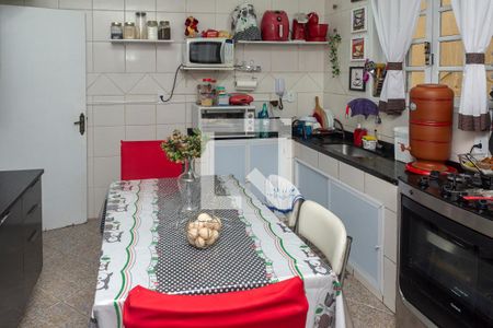 Casa à venda com 250m², 5 quartos e 3 vagasCopa-Cozinha