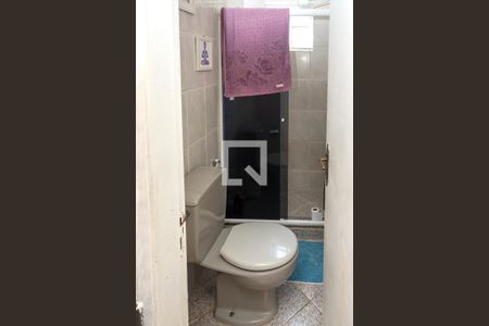 Casa à venda com 250m², 5 quartos e 3 vagasBanheiro Social 2