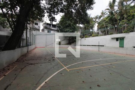 Apartamento à venda com 40m², 1 quarto e 1 vagaQuadra