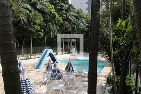 Apartamento à venda com 40m², 1 quarto e 1 vagaÁrea comum - Piscina