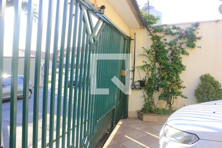 Casa à venda com 166m², 3 quartos e 3 vagasGaragem