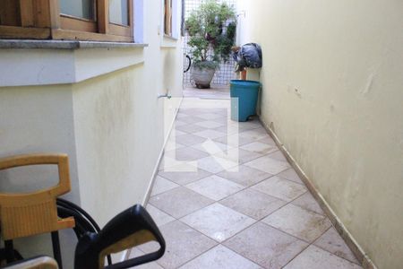 Casa à venda com 166m², 3 quartos e 3 vagasÁrea Externa