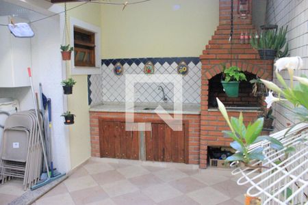 Casa à venda com 166m², 3 quartos e 3 vagasEspaço Gourmet