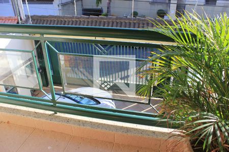 Casa à venda com 166m², 3 quartos e 3 vagasVaranda do Quarto 1