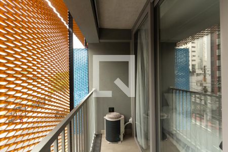 Studio à venda com 21m², 1 quarto e sem vaga Studio à venda com 21m², 1 quarto e sem vagaVaranda